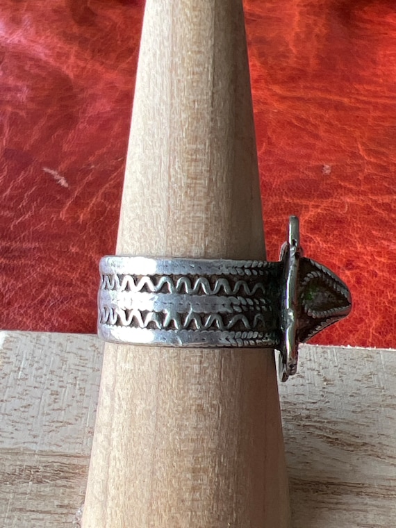 Solid SILVER Berber RING- Antique Moroccan, Ethni… - image 4