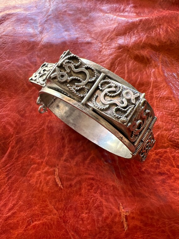 Vintage Solid Silver Arabic BRACELET- Hinged Bang… - image 3