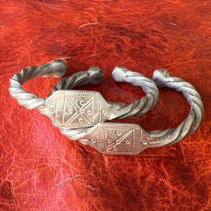 Old Tuareg SILVER Bracelets - PAIR Cuff, Ethnic, Tribal, Berber, Sahara Desert, African Jewelry - Solid, Heavy Piece, Knobs - Amazing Wear
