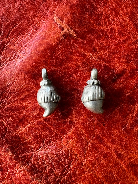 Old Solid SILVER Indian Mango PENDANTS - Central … - image 1
