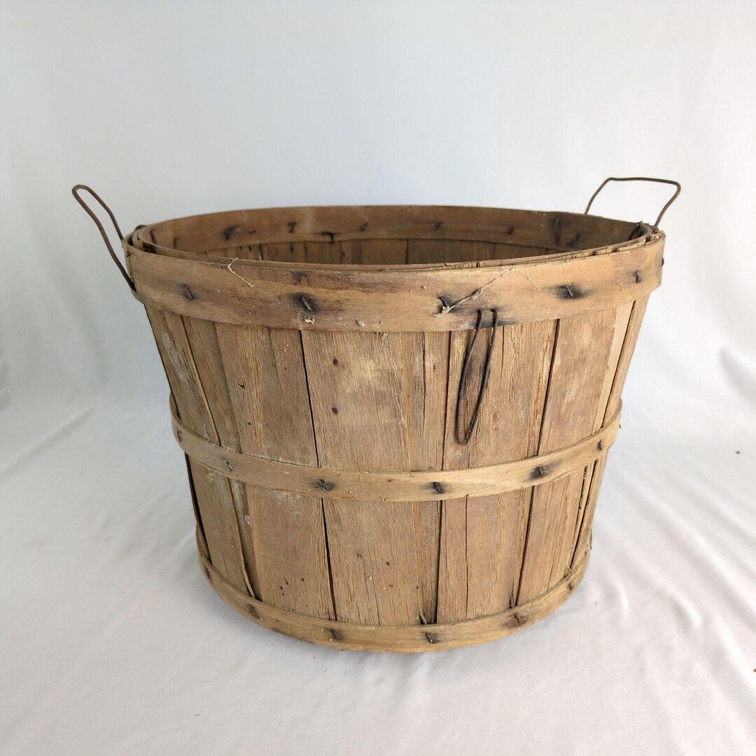 Antique Bushel Basket Rustic Farmhouse Country Apple Fruit Gathering ...
