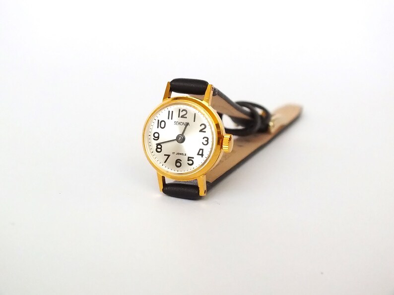 Miniature Womens Watch Sekonda 17 Jewels. Gold Plated Vintage Ladies Watch 70s. Small Soviet Russian Watch For Women. Gift for Her. image 4