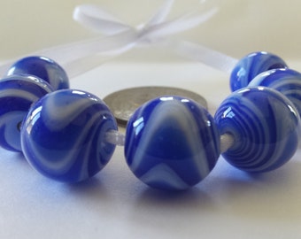 Lampwork Bead Set, Blue and White Swirled beads, glass bead set, handmade round beads, set of 7,  SRA