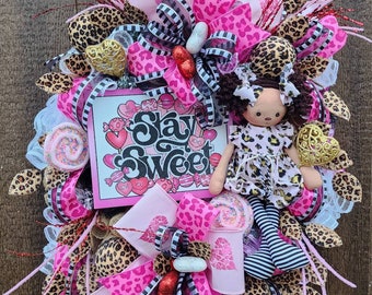 Valentines Wreath, Valentines day decor for Front Door, Valentines day decor, Valentines Day gift, Valentines decor, Sharyn Preister doll