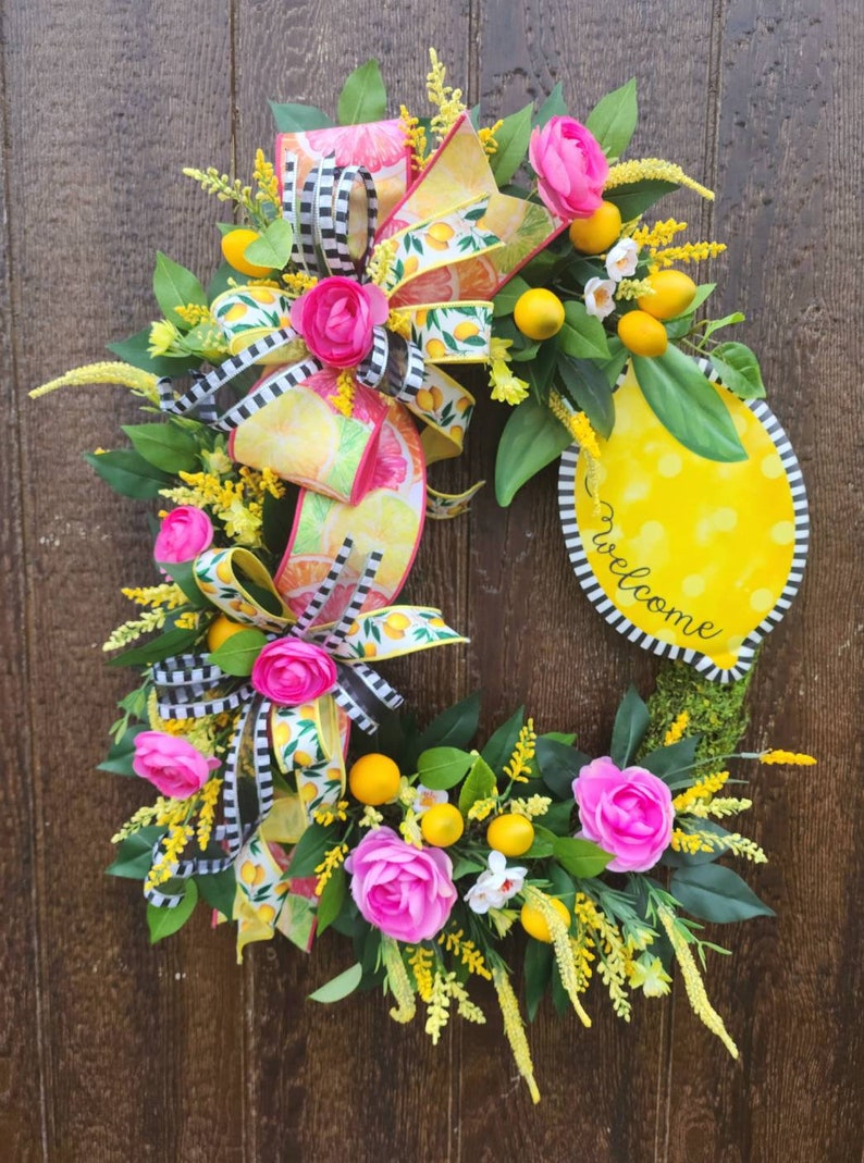 Summer Lemon Wreath, Citrus home decor, Lemon Wreath for Front Door, Pink Lemon Wreath for Kitchen, Summer Door Hanger, Mothers Day gift image 2