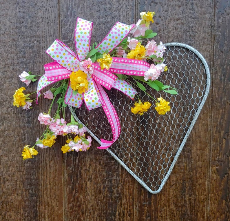 Mothers Day floral Metal Heart Door Hanger, Mothers day gift, Wedding gift, Farmhouse Spring Door decoration, Summer Heart Front Door Hanger