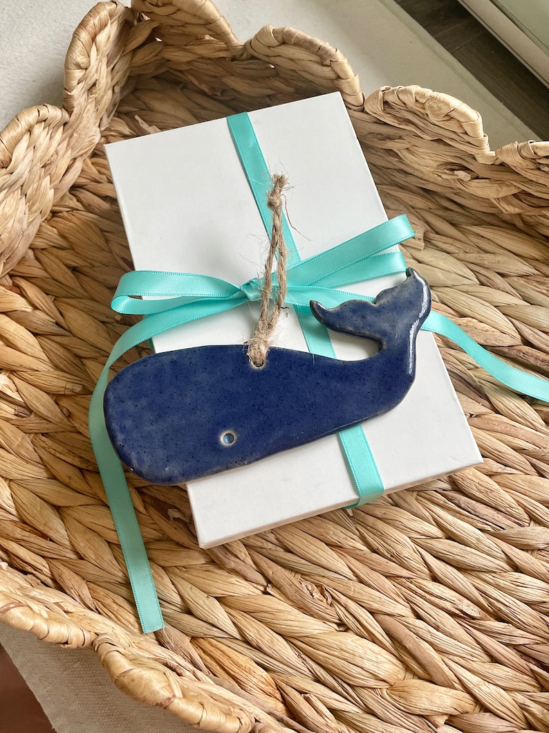 Whale Ornament - Thumbnail 2