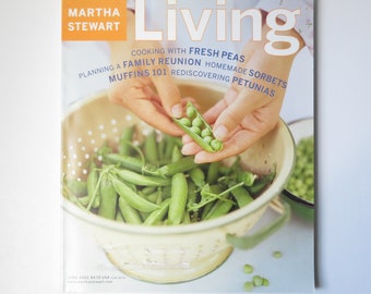 Martha Stewart Living Number 103 June 2002, lifestyle magazine, how-to magazine