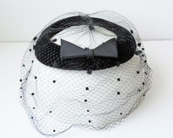 Vintage MCM Black Velvet Fascinator with Veil, Elegant Women's Topper