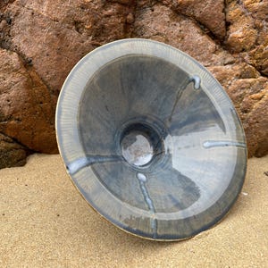 Handmade Ramen Bowl with Chopstick Rest. Ceramic Noodle & Udon Bowl. Pottery Soup Bowl for Cozy Meals.