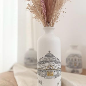 Custom Wedding Venue Vase - Hand Drawn Vase Made To Order - Ceramic Vase With Venue Illustration - Personalised Wedding Gift Bild 14
