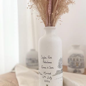 Custom Wedding Venue Vase - Hand Drawn Vase Made To Order - Ceramic Vase With Venue Illustration - Personalised Wedding Gift Bild 11