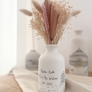 Custom Wedding Venue Vase - Hand Drawn Vase Made To Order - Ceramic Vase With Venue Illustration - Personalised Wedding Gift Bild 13