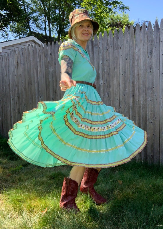 Vintage Patio Dress—vintage square dance dress—Ro… - image 10