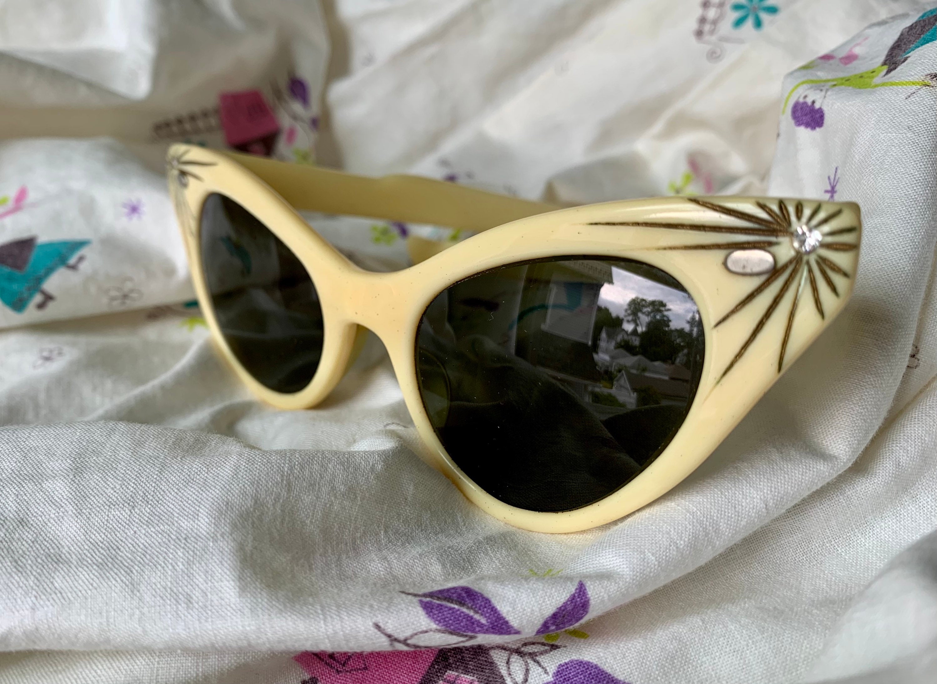 Vintage Shuron 1950s Cat Eye Eyeglasses Rhinestone Frames Brown USA Vintage Shuron Retro Cat Eyeglasses Spectacles Frame 135 USA  main image 3