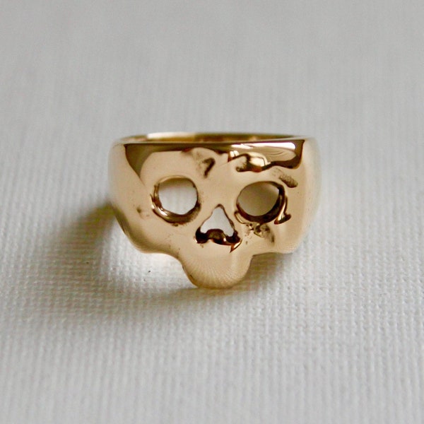 SKULL RING