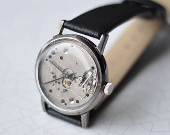 Montre Squelette "Pobeda" - Montre vintage