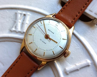 Soviet watch "Wave" ,Men's watch , Vintage Watch , gold watch, classic watch, Ukraine watch
