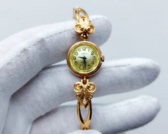Soviet watch "Chaika", Rare watch ,Vintage Watch, Womens watch ,Mechanical watch ,gold plated watch