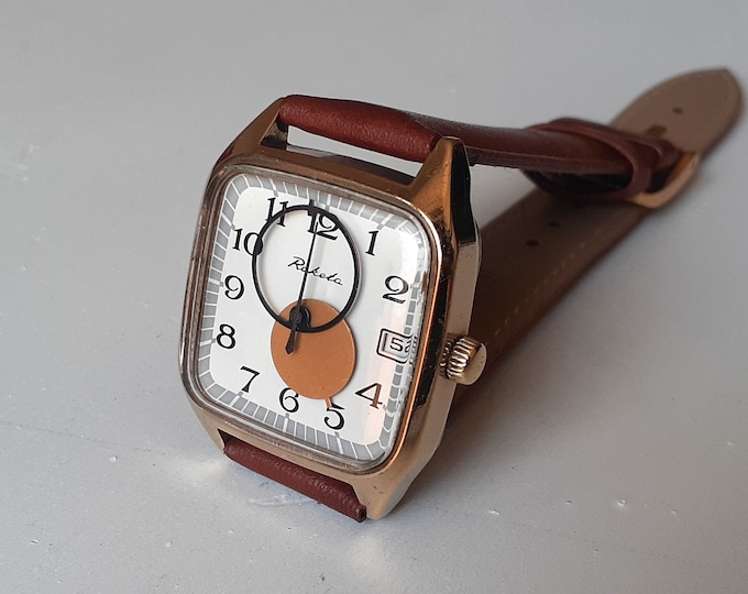 Vintage Raketa Watch: Sun & Moon Hands, Gold Plated Case