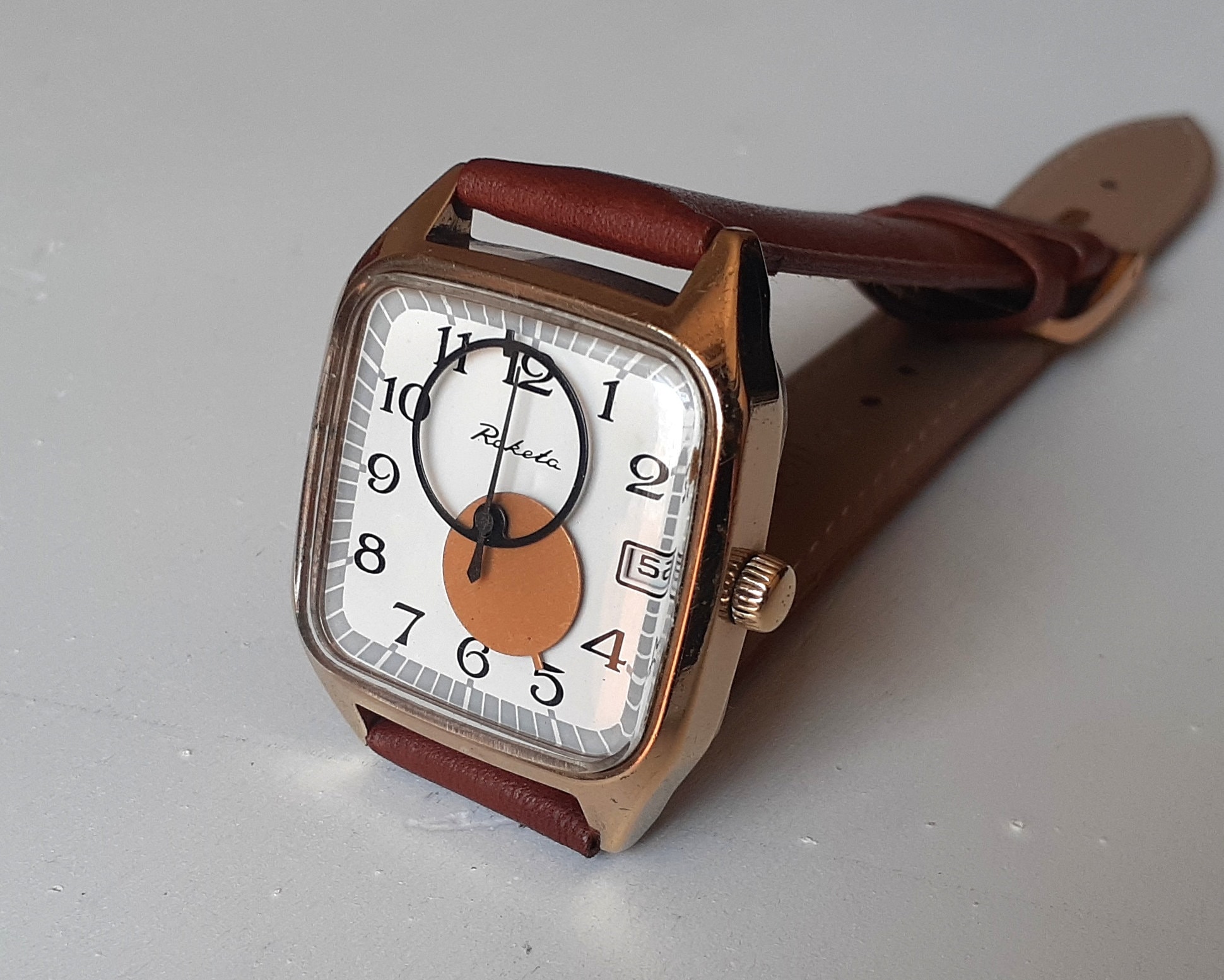 Vintage Watch "Copernicus" , Sun and Moon watch, sun moon watch, round hands watch