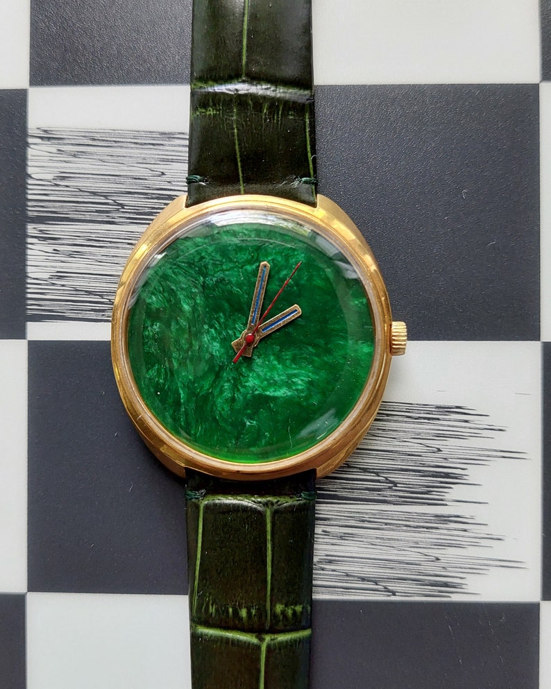 Soviet watch Raketa Malachite watch, Green watch image 1