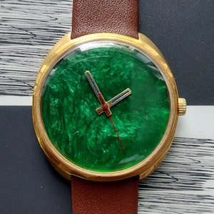 Soviet watch Raketa Malachite watch, Green watch image 2