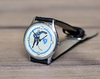 Soviet watch'Chaika'  Ukraine watch Vintage Watch Mens watch Mechanical watch - Hockey player on clock face -  USSR Vintage