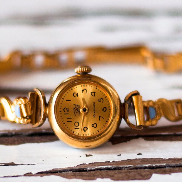 Soviet watch Russian watch Vintage Watch Women watch Mechanical watch women's wrist gold plated watch and bracelet Rare "Zaria" yellow dia