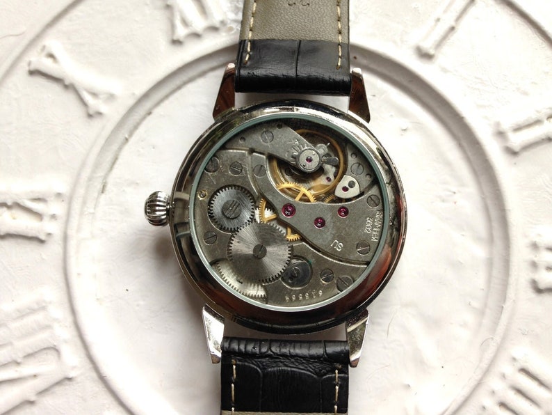 Soviet watch Molnija Death to spies image 9