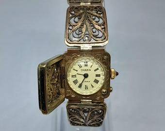 Radziecki zegarek "Czajka" z rubinowymi kamieniami w bransolecie, zegarek vintage