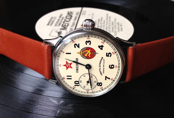 Soviet watch "Molnija"- "Death to spies" - image 8