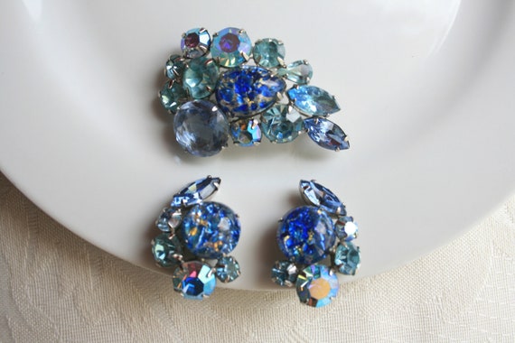 rhinestone pins and brooches