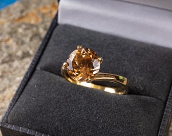 3.75ct Imperial Topaz Ring in 18k Yellow Gold, Champagne Topaz Ring