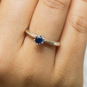 Natural BLUE SAPPHIRE Engagement Ring 14K Gold Sapphire Ring 0,45cts Blue Sapphire Ceylon Sapphire Ring Solitaire Sapphire Ring image 6