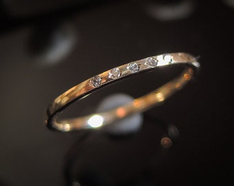 Zierlicher DiamantRing Gold Diamant Ring Schlichter Diamant Ring in 14K Massivgold Schlichter Verlobungsring Diamant