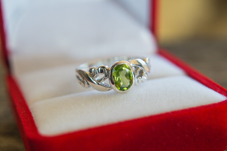Natural Arizona Peridot Ring Lime Green Peridot Ring Gift Etsy