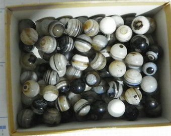 6 Of 5/8 " to 3/4 " Agate Marbles Natural Gemstones Some Banded Bulls Eyes Mix Grade Vintage