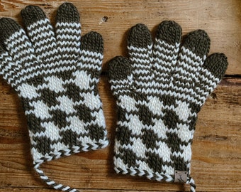 Throwback Chunky Gloves | Chunky Knit | Adult | Wool | READY TO SHIP
