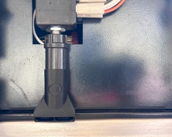 Mejora de la boquilla solenoide Rancilio Silvia: antisalpicaduras, antioxidante y rompechorros