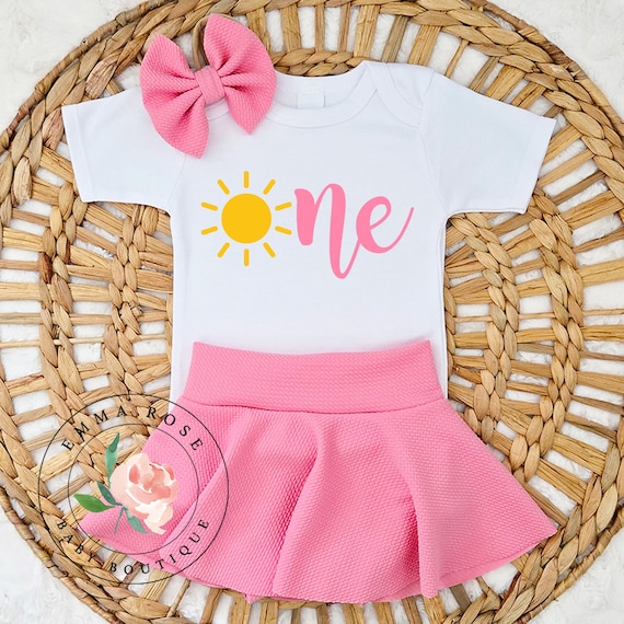 One in the sun outfit girl, sun first birthday outfit, one sun shirt, pink skirted bummies, sunshine 1st birthday cake smash, pink skirt
