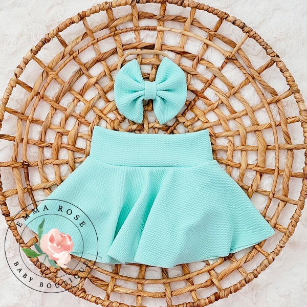 Baby girl aqua blue skirt with shorts, blue skirted bummies with hair bow, Spring infant girl clothes, baby easter dress, baby easter skirt