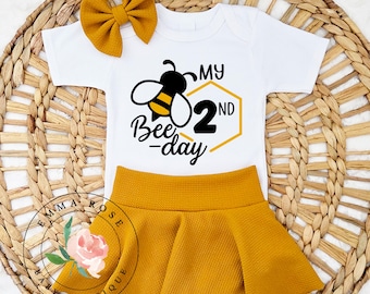 Bumble bee 2nd birthday outfit girl, 2nd bee day shirt, mustard yellow skirt, skirted bummies, honey bee is two, Spring 2nd birthday party
