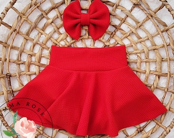 Red skirt, skirted bummies for baby girls, baby skirt, red dress, baby girl clothes, diaper cover, toddler skirts, toddler bummies Christmas