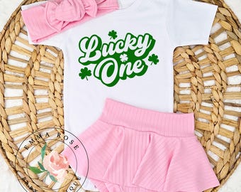 Baby girl pink and green lucky one St. Patrick's Day outfit, newborn, shamrock lucky one shirt, pink skirt, hair bow, skirted  bummies, gift