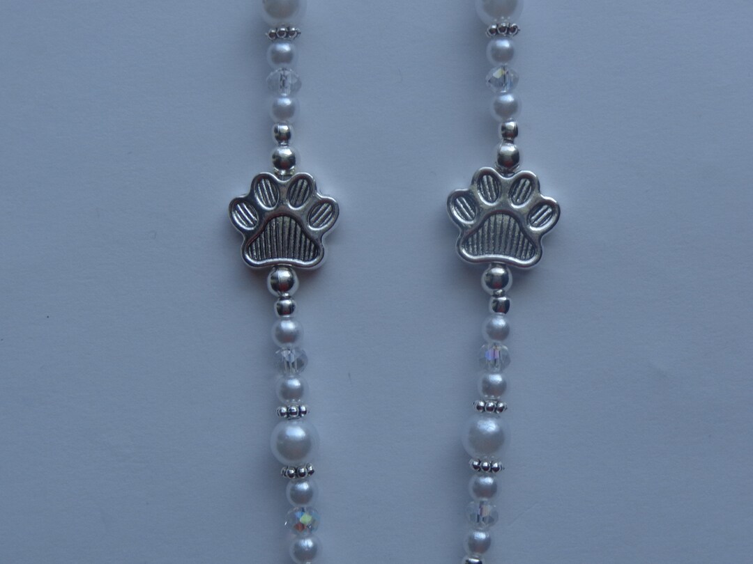 White Pearl Beads, Paw Print Beads, Dog, Cat Paw Prints, Eyeglass Holder, Eyewear, Eyeglass