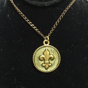 Fleur De Lys Vintage French hand enameled necklace  Very detailed and exquisite   16 to 18 inch chain