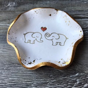 Engagement Gift, Jewelry Dish, Wedding Gift, Ring Dish, Gift For Her, Elephants, Elephant Decor, Anniversary Gift, Elephant Gifts, Elephant