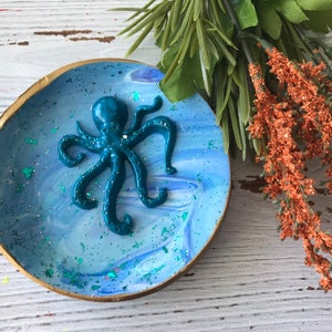 Octopus Ring Dish, Octopus Home Decor, Octopus Jewelry Dish, Gift for Him, Gift for Her, Gift for Teens, Bridesmaids Gifts, Beach Trinket image 2