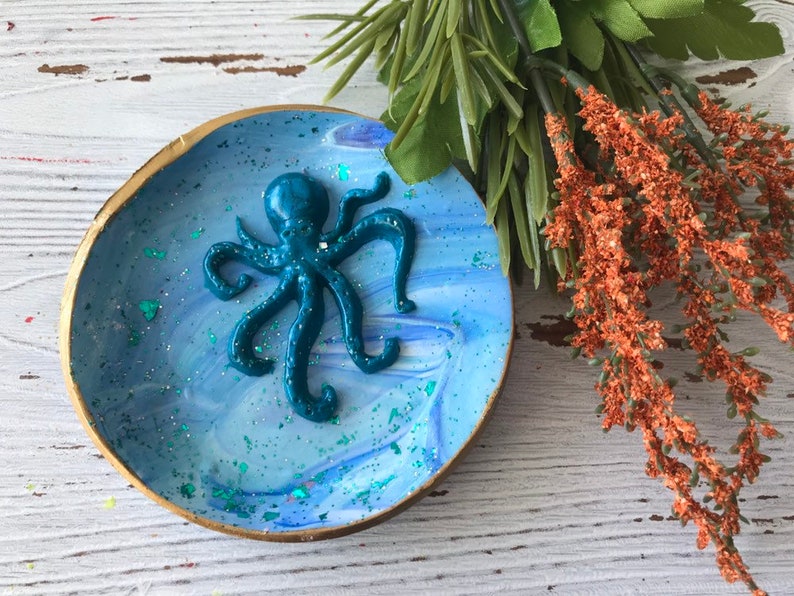 Octopus Ring Dish, Octopus Home Decor, Octopus Jewelry Dish, Gift for Him, Gift for Her, Gift for Teens, Bridesmaids Gifts, Beach Trinket image 2
